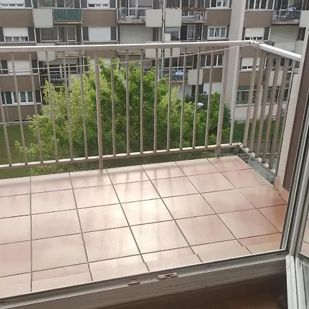 Appart 3 Pieces Proche Du Centre Et De La Gare 公寓 *